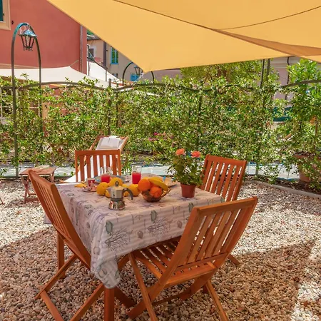 Portovecchio 公寓 莱万托