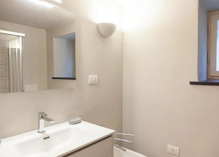 Portovecchio * Λεβάντο