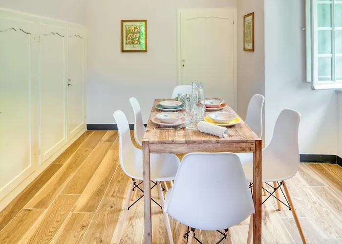 Portovecchio * Λεβάντο