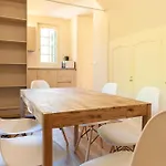 Portovecchio Apartment *