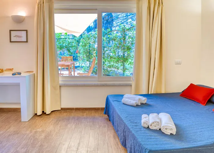 Portovecchio * Levanto