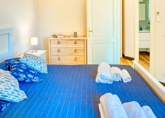 Portovecchio * Levanto